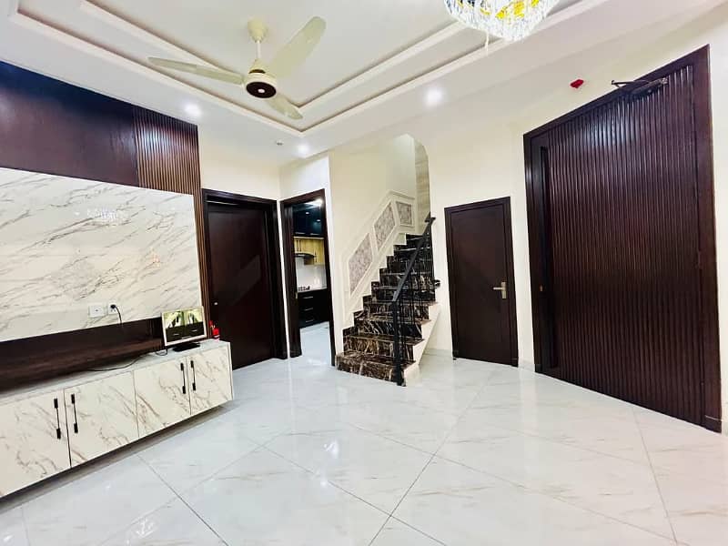 Stunning 10 Marla Fully Furnished House For Sale In DHA Lahore Phase 8, Ex Park View 6