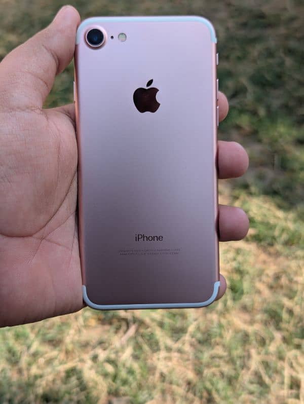 Iphone 7 Non PTA 32 gb 8