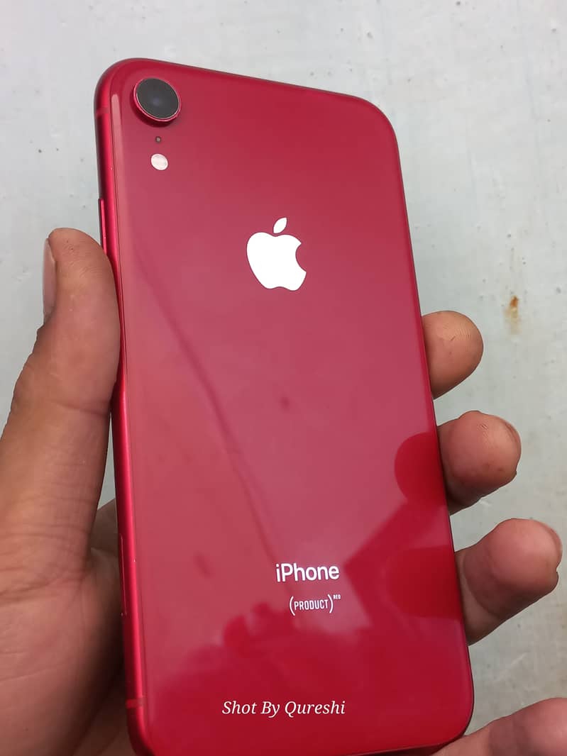 Apple iPhone XR 1