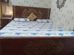 King size Bedroom set for sale Urgent