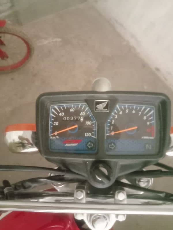 2025 Honda condition 10/10 km 377 3