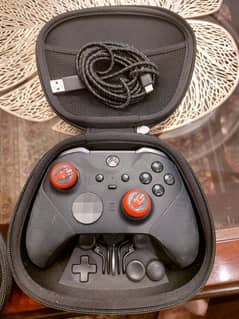 Elite series 2 controller with all original accesories including cable