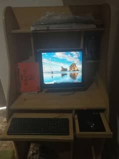 Core i-3 Best PC with LED for sale