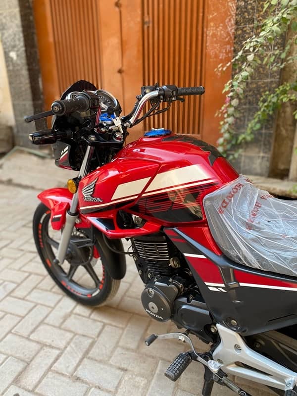 HONDA CB150F 2023 7