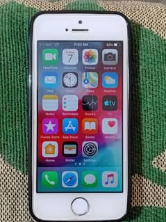 I phone 5s pta  Gold colour good condition