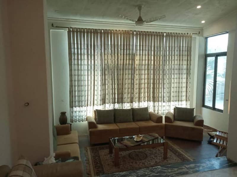 Separate Gate,Corner 3 Beds 15 Marla Upper Portion for Rent in DHA Phase 6 Lahore 3