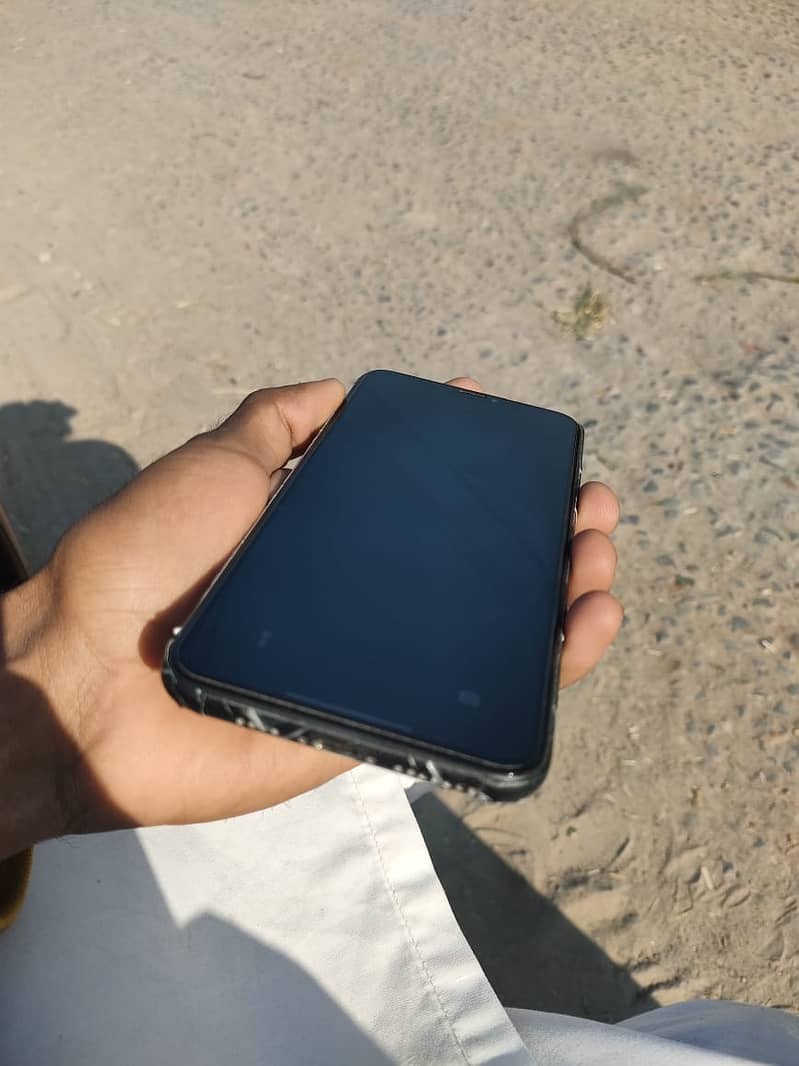 I phone Xs max for sale 2