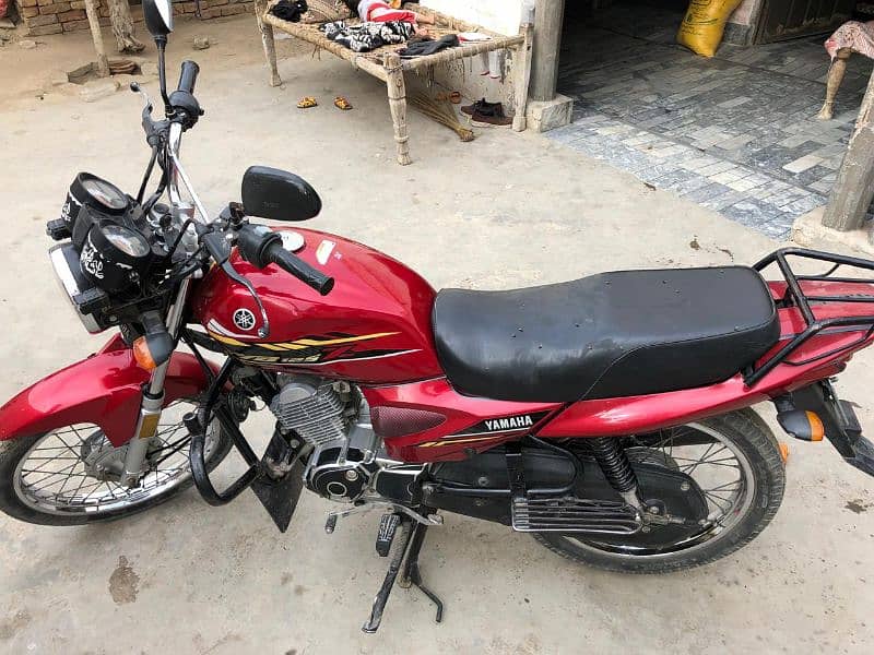 Yamaha YB125Z 1