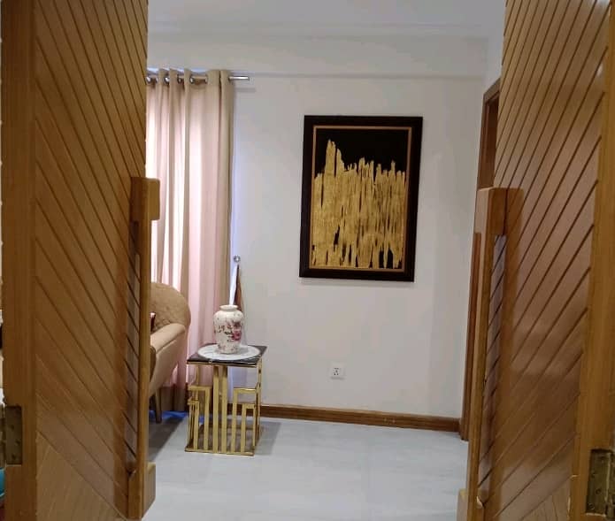 Flat In Bahria Town - Sector F For sale 6