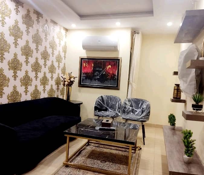 Good 400 Square Feet Flat For Sale In Bahria Town - Sector E 4