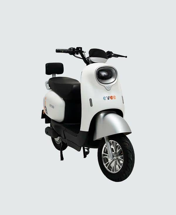 evee scooty (600 watt) 2