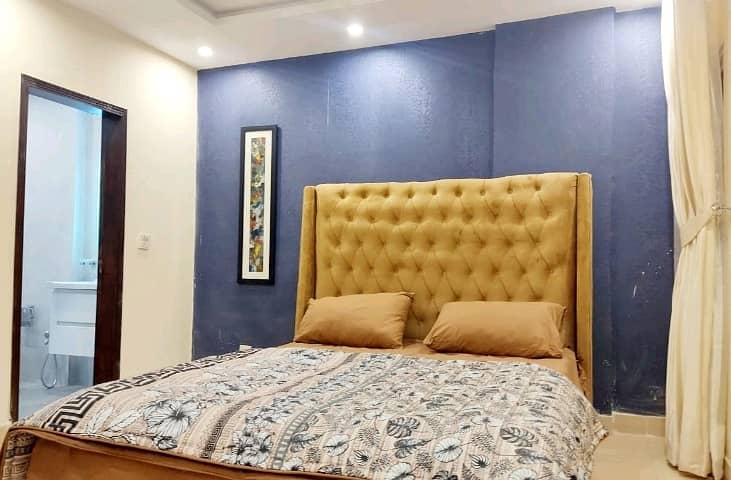 Flat Spread Over 400 Square Feet In Bahria Town - Sector E Available 7