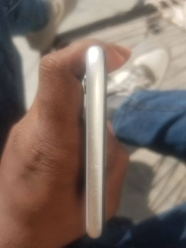 Iphone 6 plus 16gb pta approved fully geniun 5