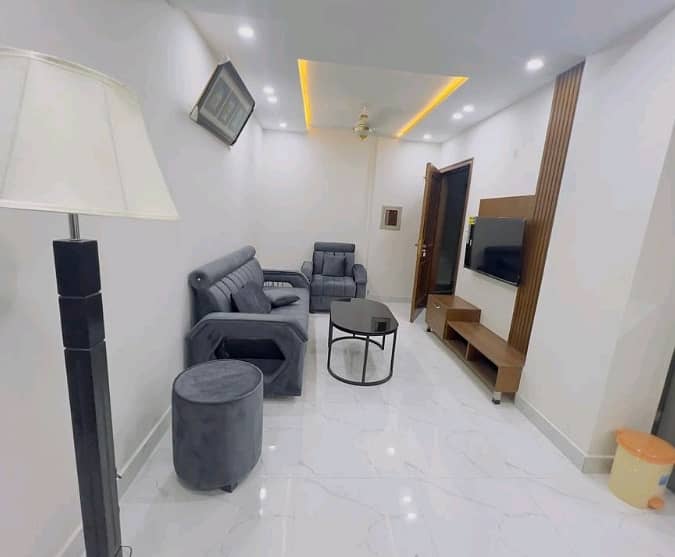 A Well Designed Flat Is Up For sale In An Ideal Location In Lahore 2