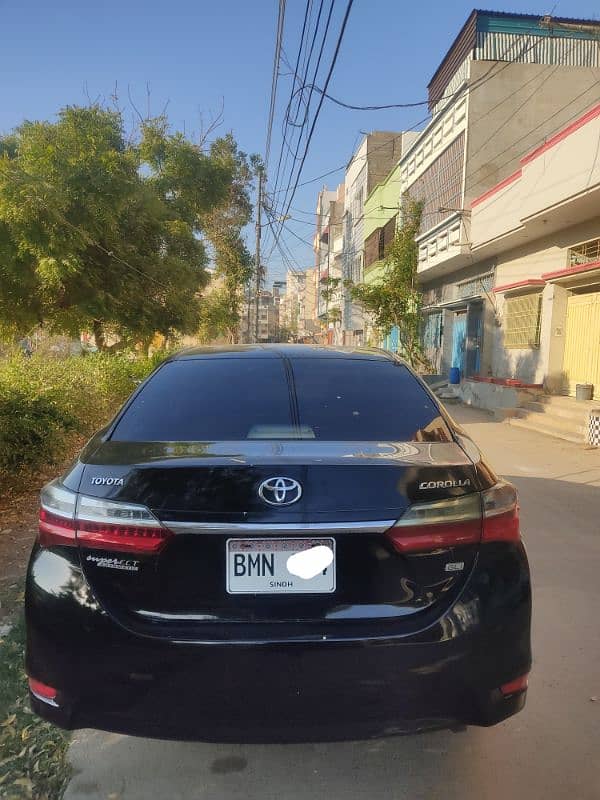 Toyota Corolla GLI 2018 Automatic 1