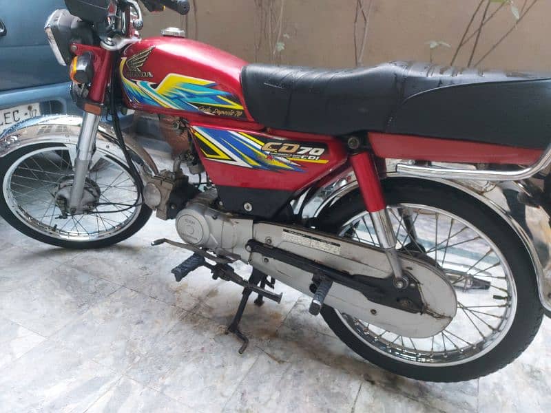 Honda cd 70 red colour 2020/2021 model 1