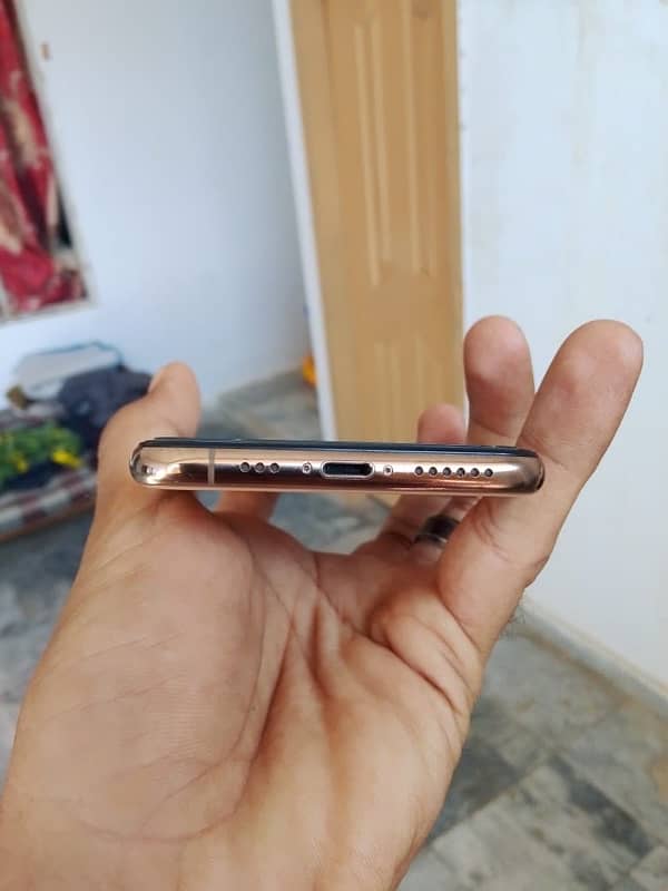 I phone XS 64 GB Non Pta 1