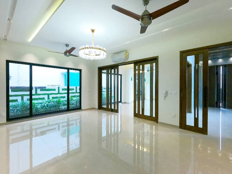 1 Kanal House Is Available In EME Society - Block D 15