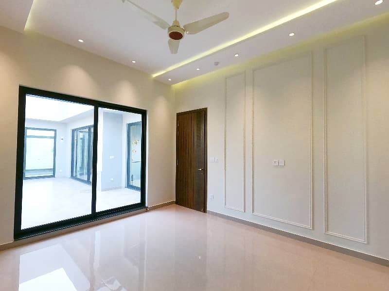 1 Kanal House Is Available In EME Society - Block D 28