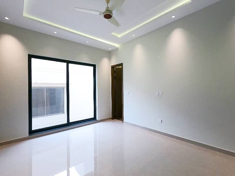 1 Kanal House Is Available In EME Society - Block D 32