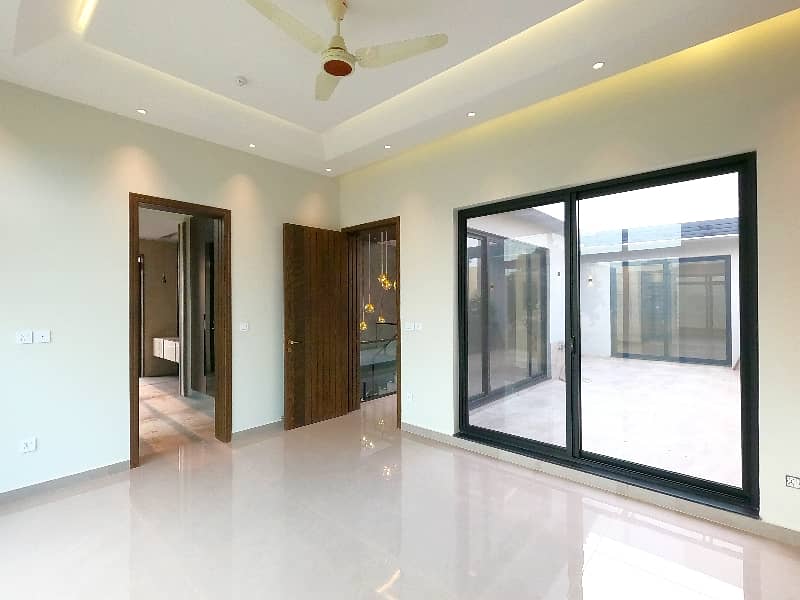 1 Kanal House Is Available In EME Society - Block D 38