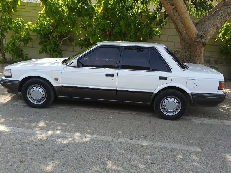 Nissan Blue Bird 1990 9