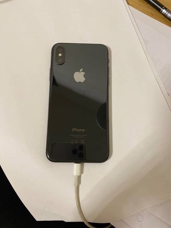 iPhone x 256 UK  model 10/9 urgent sale 1