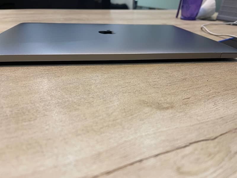 Macbook Pro 15 inch 2016 3