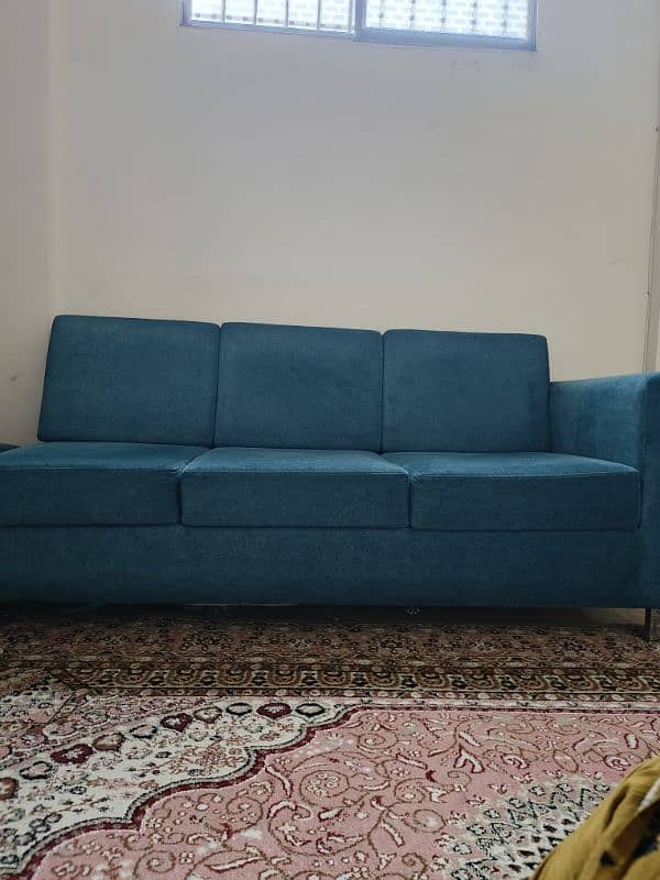 5 seater sofa set, just like new. . 3