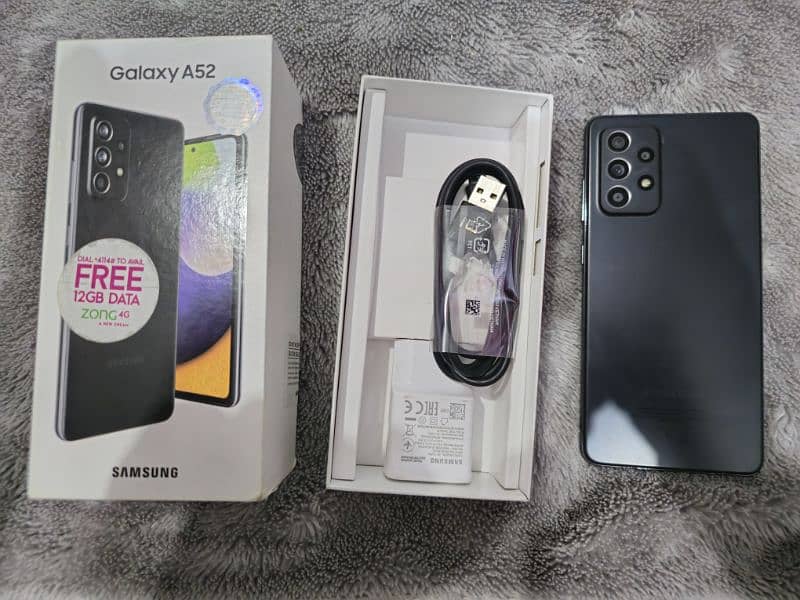 SAMSUNG A52 8/128 0