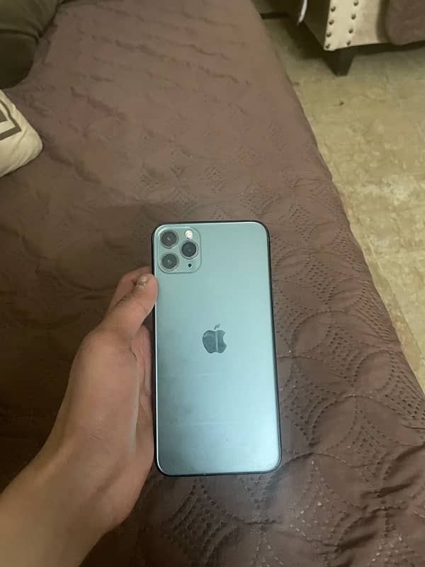 iphone 11 pro max 2