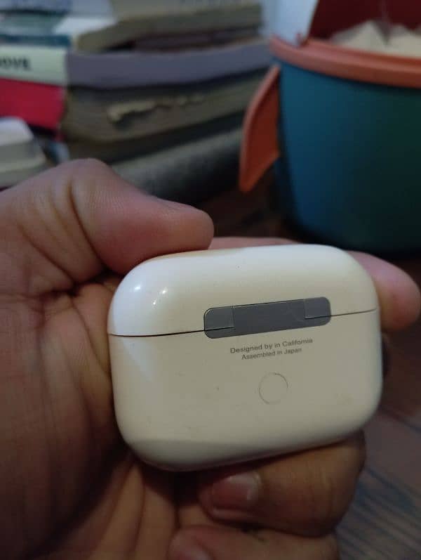 Airpods pro 1st gen for sale 8