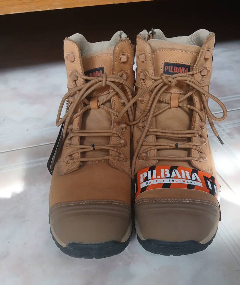 Pilbara safety boots 0