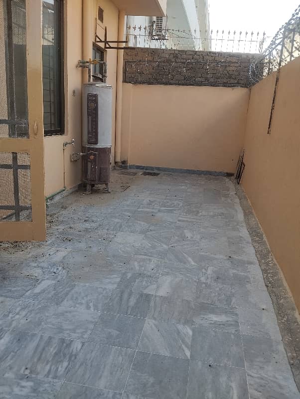 14 Marla Double Storey Gas Available House For Sale 16