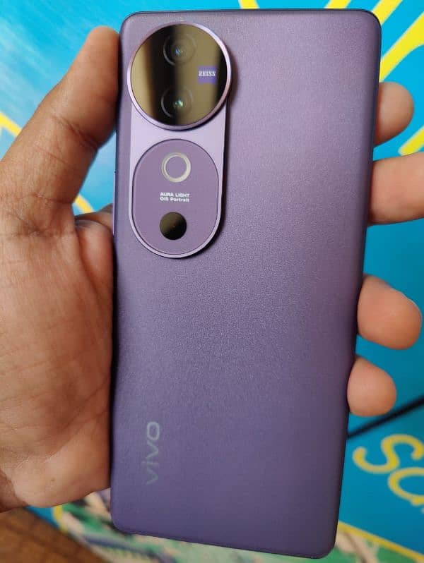 vivo v40 2