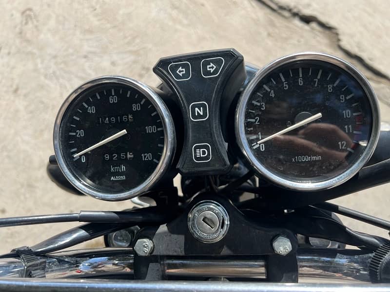 suzuki gs150se family used bike for sale 10