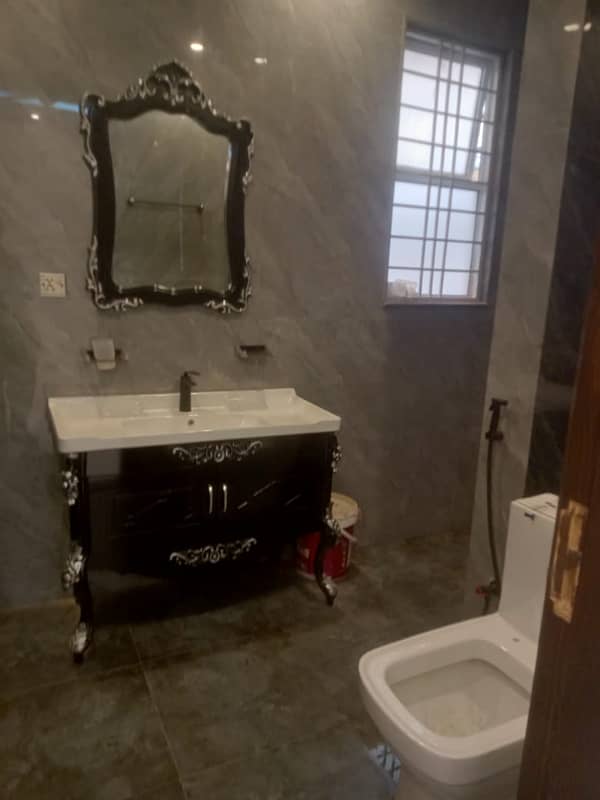 6.5 Marla House For Sale In Paragon City Lahore 10