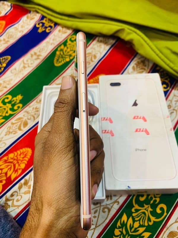 iPhone 8 plus 64gb Pta Approve With Box 2