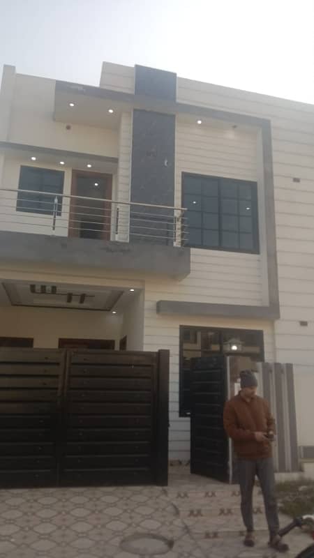 Brand new 5 marla house available for rent in citi Housing sialkot 0