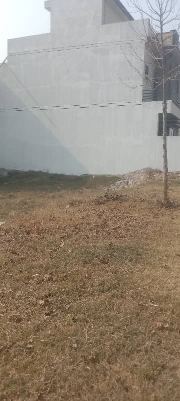 Corner plot seven marla for sale in citi Housing Sialkot A Extension 2