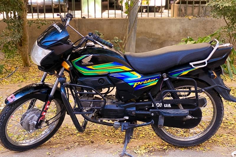 HONDA CD 100 PRIDOR 2023 Karachi no First owner Army Person Used 4