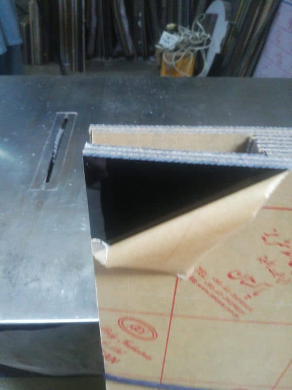 Acrylic, Alucobond, Golden Mirror and Polycarbonate Hollow Sheets 9