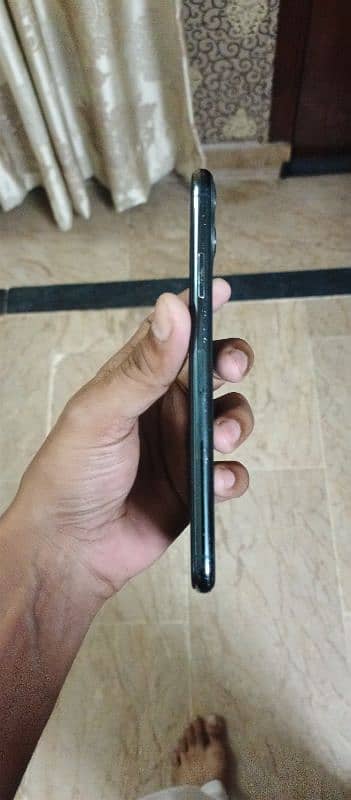 iphone 11 pro max non pta 4