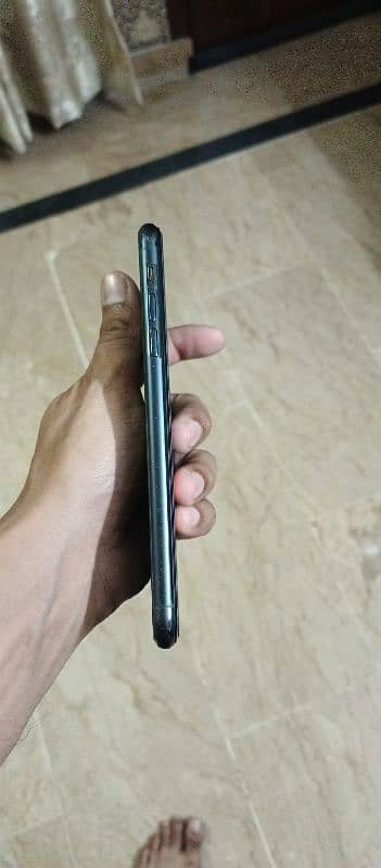 iphone 11 pro max non pta 12