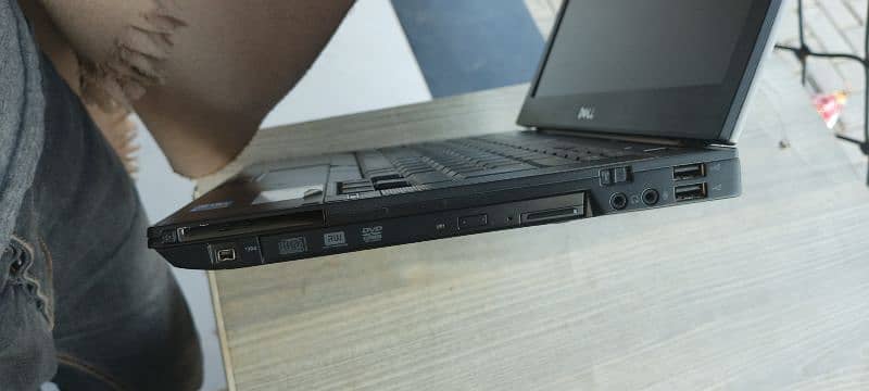 Dell latitude e6410 2