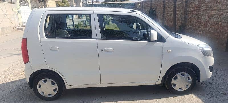 Suzuki Wagon R 2017 5