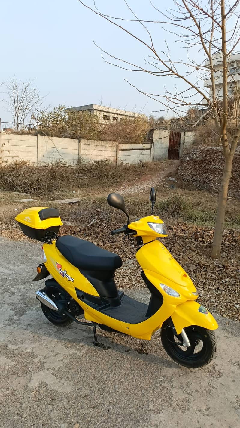 King Ramza Petrol Scooty 80cc, 2024 model 4