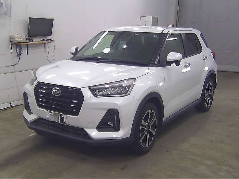 Daihatsu Rocky 2019 3