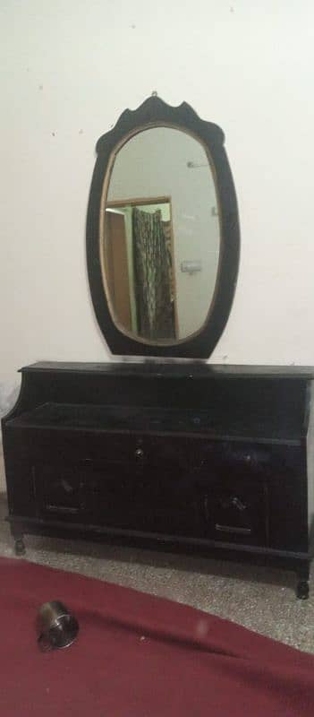 wooden dressing table 1