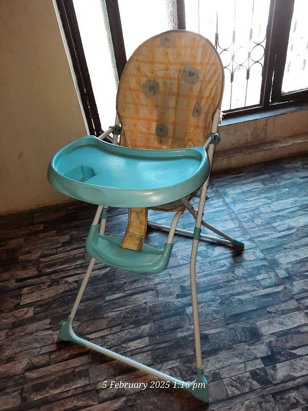 Baby High Chair condition 10/10 1